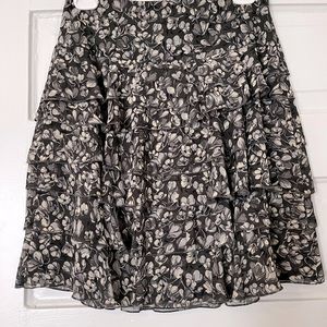 NWT Ann Taylor Loft gray tiered ruffle skirt